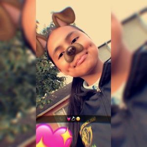 Meet your Posher, Itzel